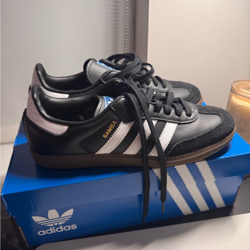 Adidas sambas sneakers